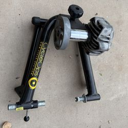 CycleOps Bike Trainer