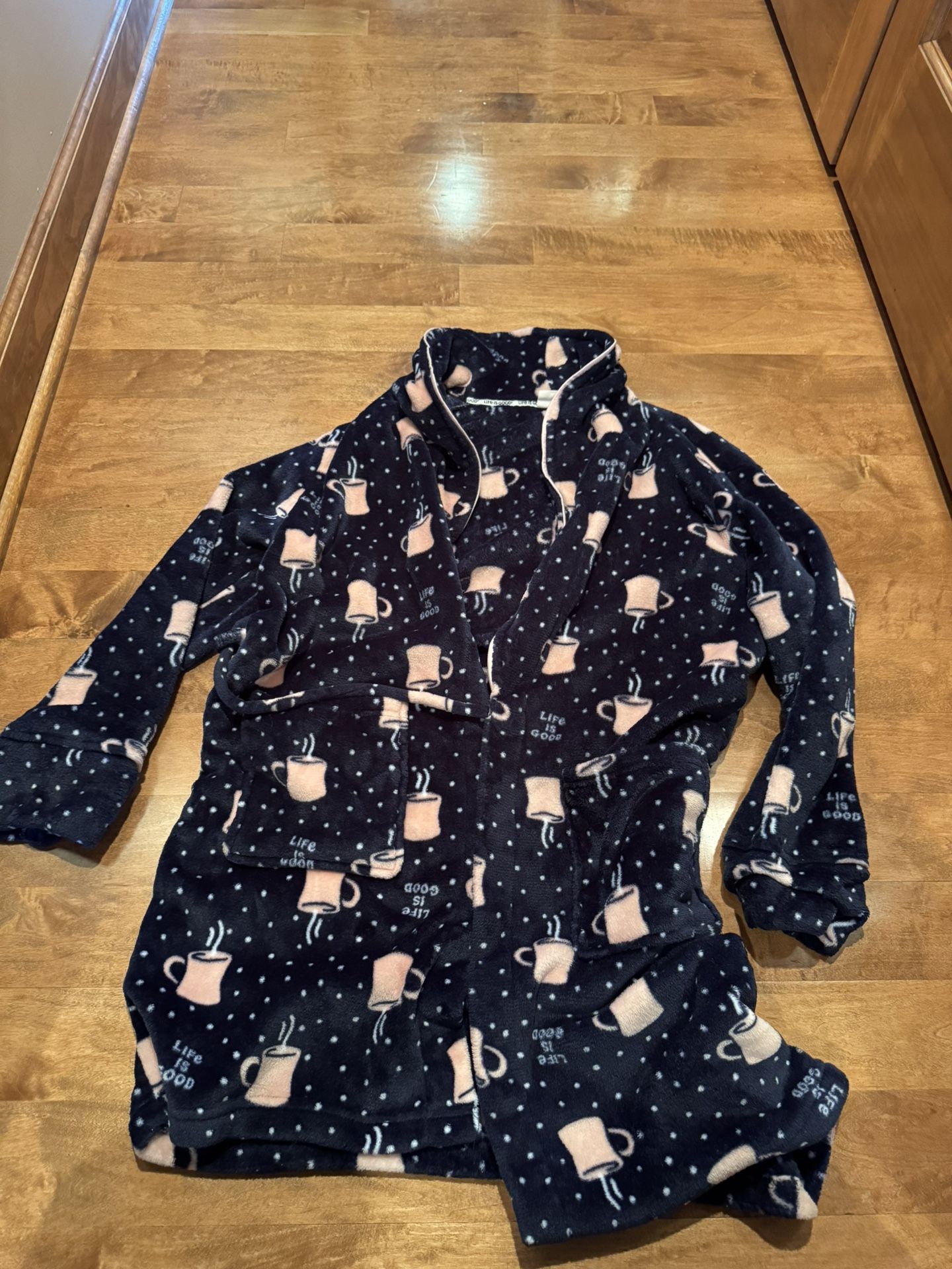 Woman’s Life Is Good Robe Can Ship If Needed