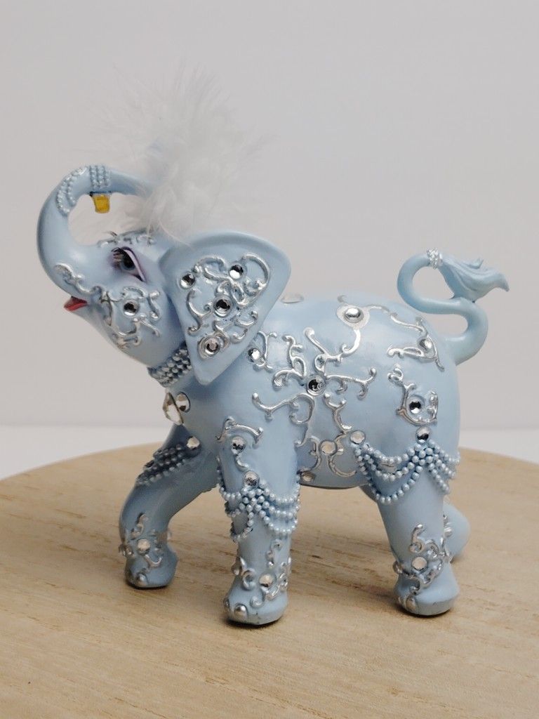 Elephant Figurine Swarovski Crystals Thomas Kinkade Hamilton Collection Lovely!