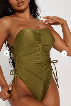 Bathing suit
