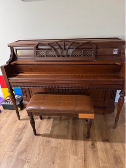 Free Upright Piano with Bench – Must Pick Up