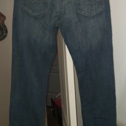Mens Levi's  32×34
