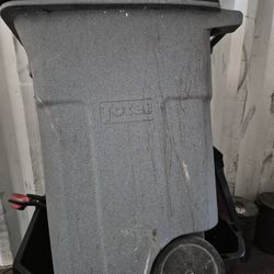 Commercial Garbage Can