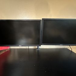 ASUS 32In Monitors/ Dual Monitor Mount