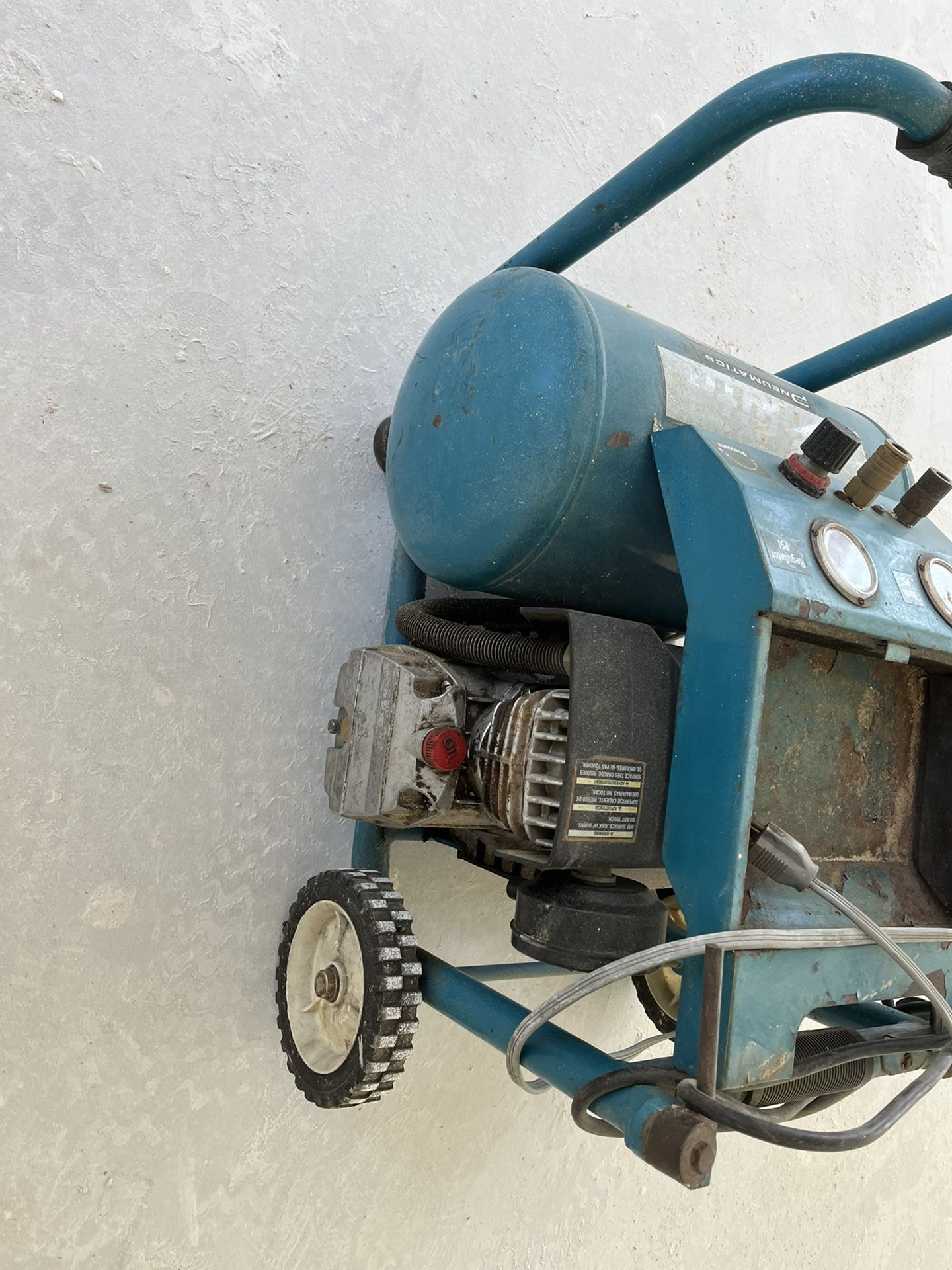 Makita MAC5200