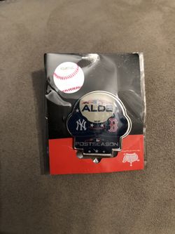LIMITED NEW YORK YANKEES BOSTON RED SOX ALDS POST SEASON PIN