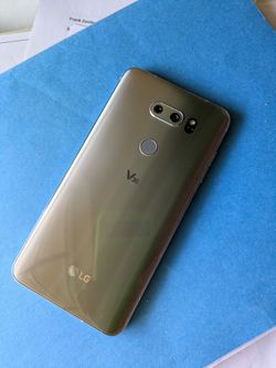 LG V30 64GB Silver (T-Mobile) Works Cracked Glass