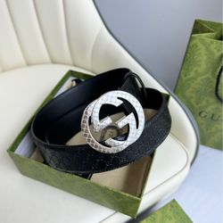 Precision electric ferry buckle