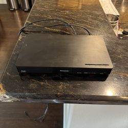 DVD Blu-ray player