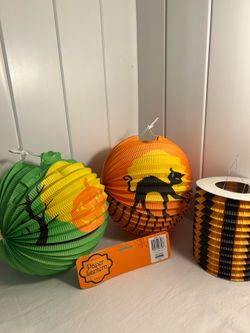 3 vintage Halloween paper Lanterns Accordion Black Cat Pumpkin 90s hanging decor