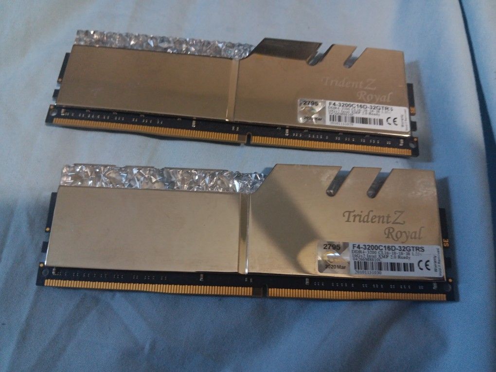 G Skill Trident Z Royal Computer Memory Ram 32 Gb