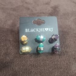 $35 Blackheart Earrings 