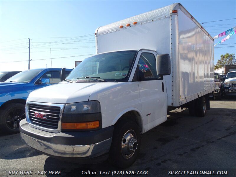Buy here pay hotsell here box truck