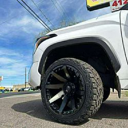 22x12 XM Rims And Tires 305/40/22 Gripmax RT