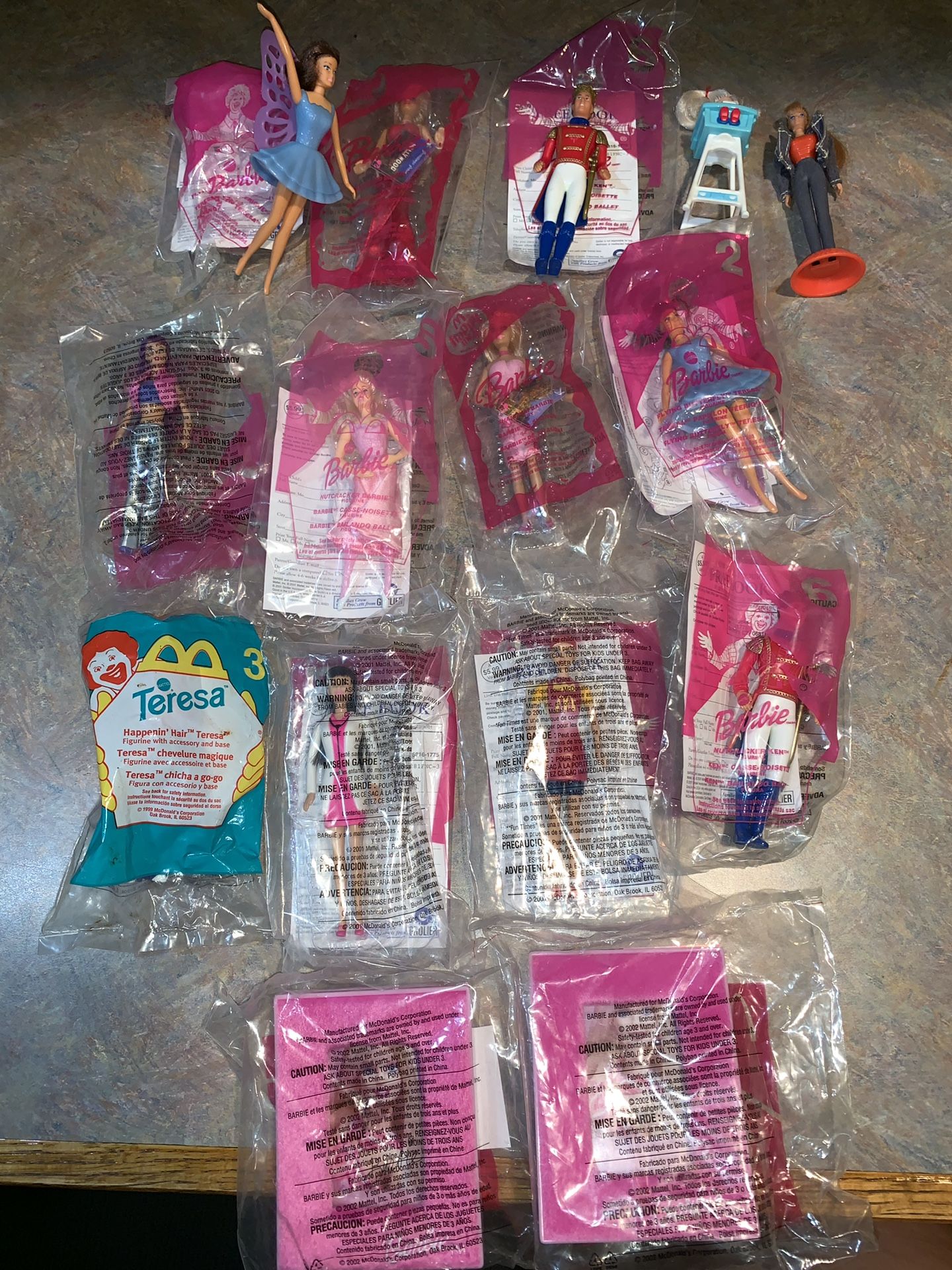 Barbie happy meal lot - 15 pieces