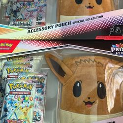 Prismatic Evolutions Eevee Pouch