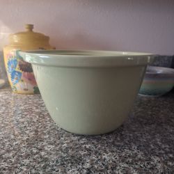 Large Vintage farmhouse bowl