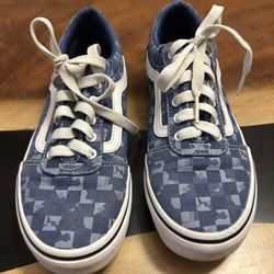 2Y Vans Sneakers