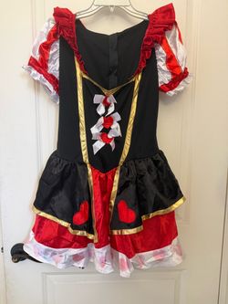 Women’s queen of hearts dress