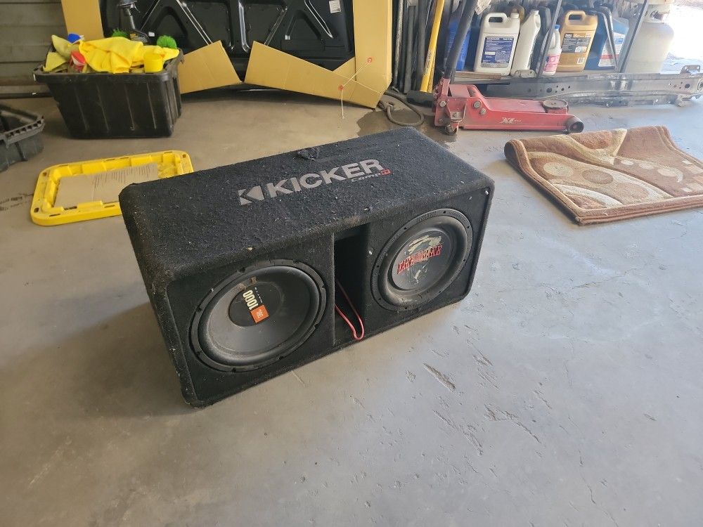 1000 Watt Sub Subwoofer JBL Kicker