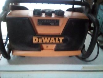 DeWalt radio. Has cord and 18v battery