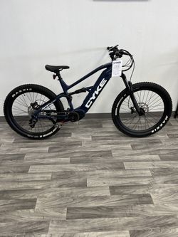 Electric Bike : CYKE FALCON A