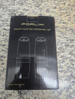 GRAVITY ELECTRIC PEPPER MILL SET
