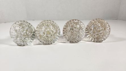 LOT OF 4 EMBOSSED FLORAL DESIGN GLASS CABINET KNOBS