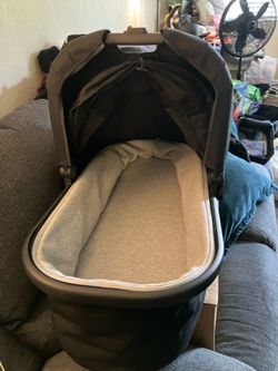 Stroller bassinet