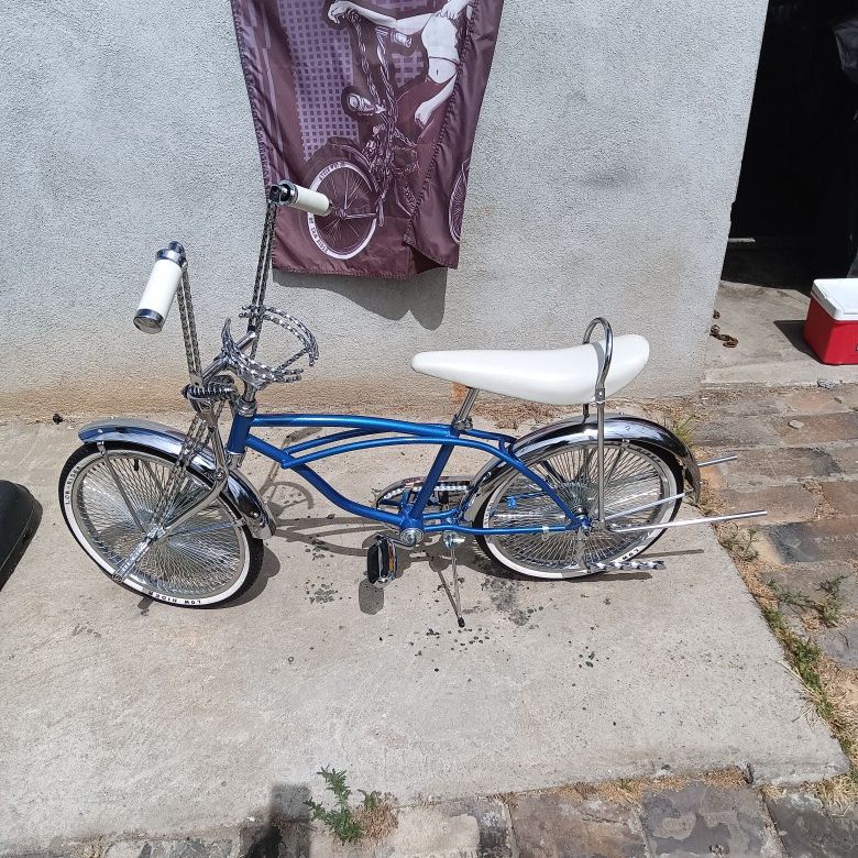 lowrider bicycle kit 20 inch Bike Flat Twisted Continental Chrome. : Bike Wheels : Sports & Outdoors Large rear basket for carrying groceries Air Ride Lowrider Bicycle Kits