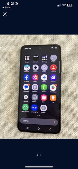 Samsung Cellphone -  S23 - Unlocked - Excellent Condition- Works Great - Includes Charger -  ready to use with any SIM card. 