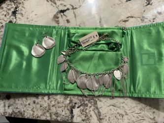 Necklace and Earring Set