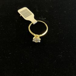 Solitaire Gold Ring 