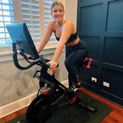 peloton , bike great shape ‘! 💯 perfect condi like new 