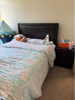 Queen Bed + Free Mattress