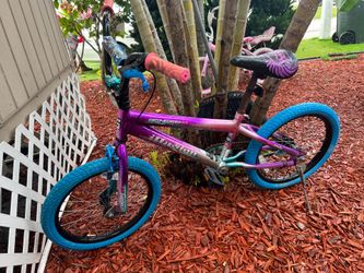 Kids bike size 18” works perfect