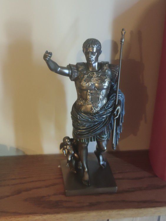 Caesar Augustus Statue
