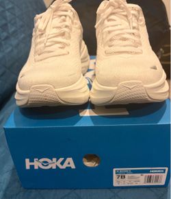 Hoka Bondi 9 Size 7