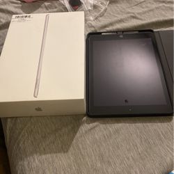 iPad 6th Generation  128 Gb  Need It Gone Today Have To Pay Bills