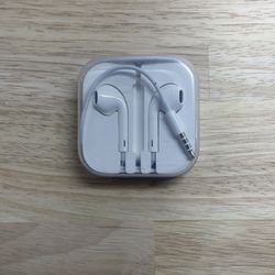 Apple Wired Earbuds