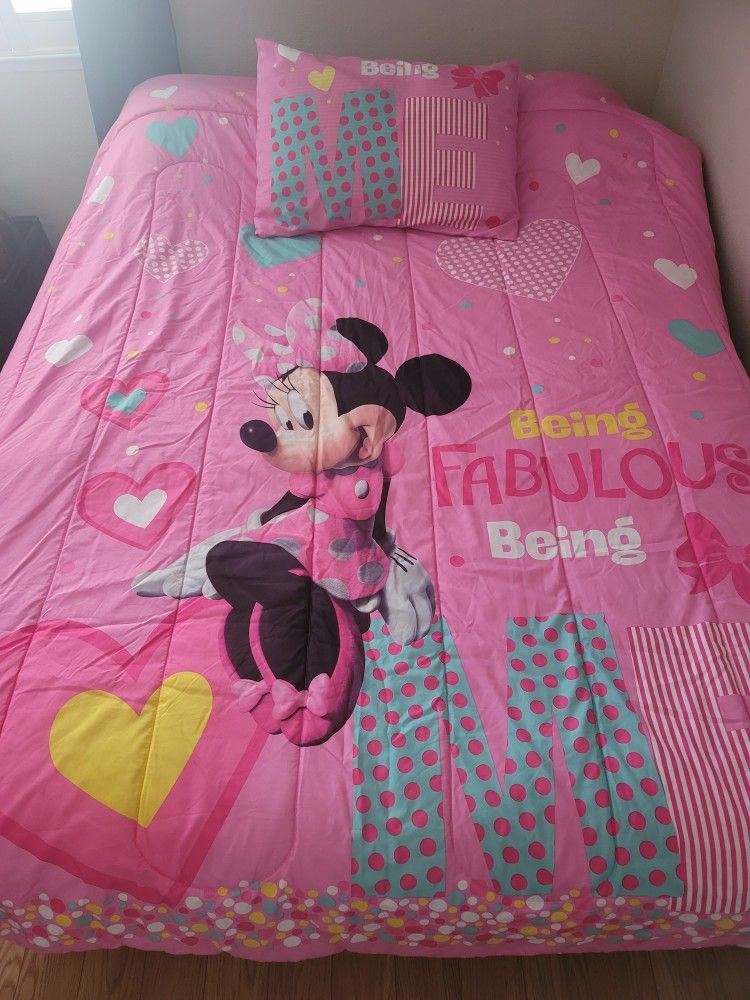 Minnie Reverse Comforter