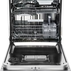 Asko 50 Series Dishwasher With Tubular Handles