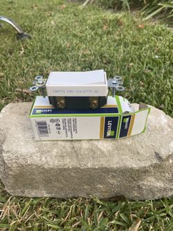 I have 30 of these and I’m selling them for 5 dollars there worth 9 dollars it’s a on and off switch