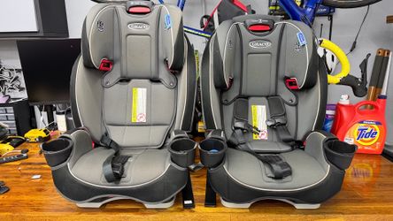 Graco Slimfit3 LX 3 in 1 car seats (set of 2)