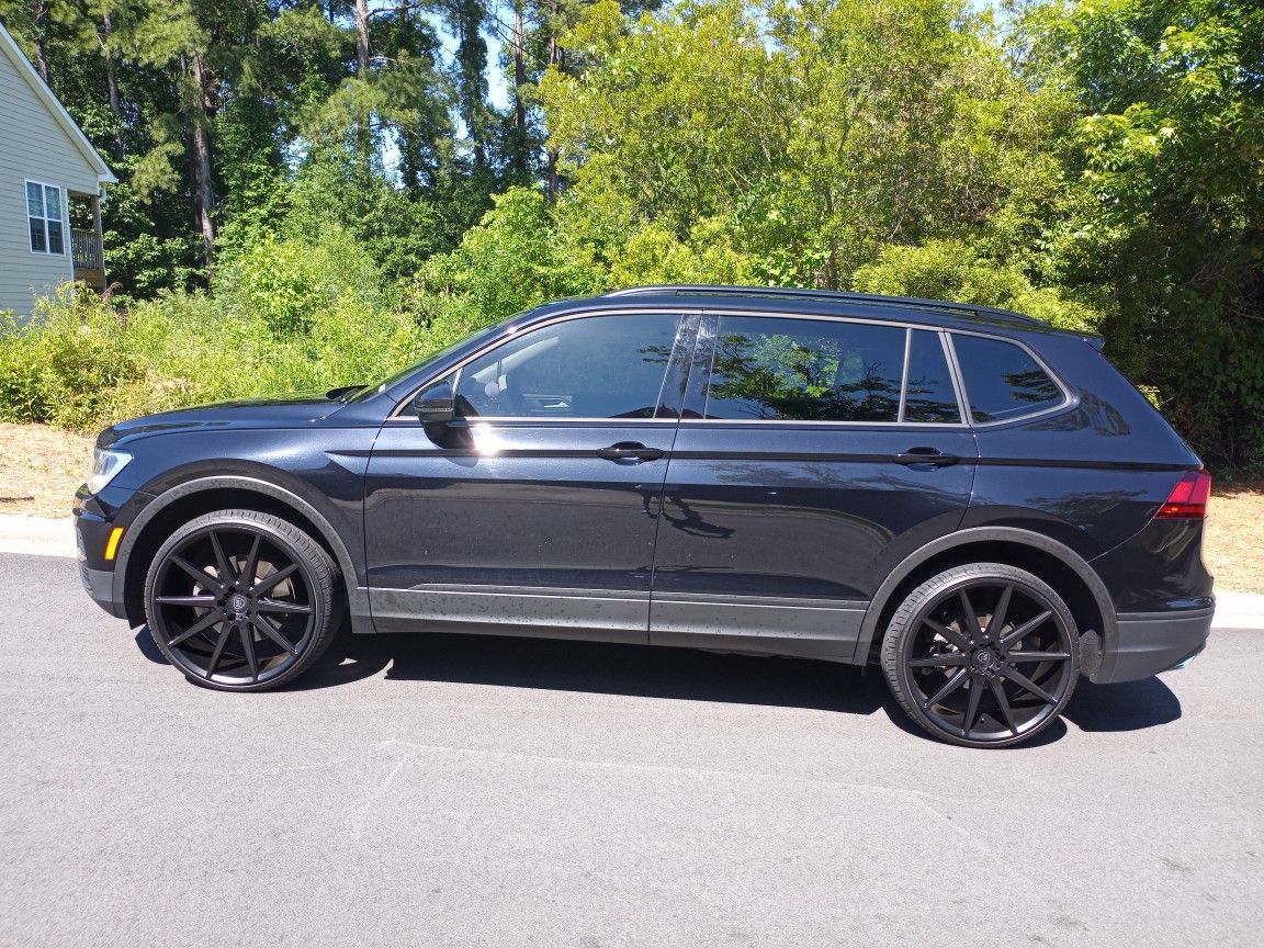 22 Inch Rims With Tires
