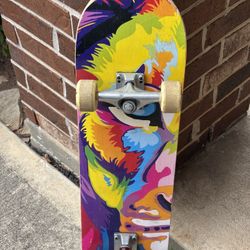  ⸻  🛹 Independent Trucks + Plain James 58mm Wheels – Custom Pop-Art Complete Skateboard
