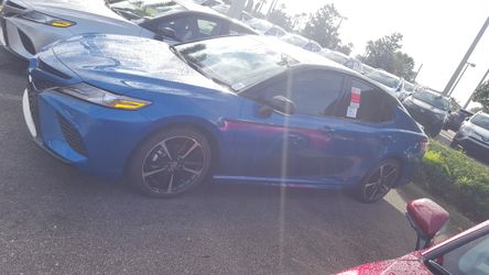 2018 Camry XSE and SE