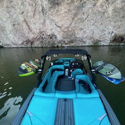 Wake Boat