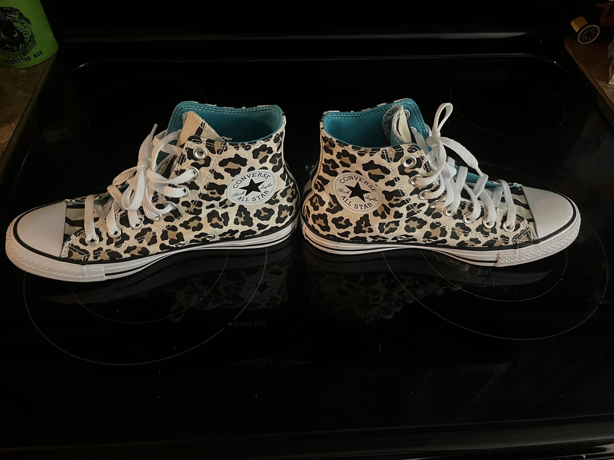 Cheetah Print Converse Shoes 8.5