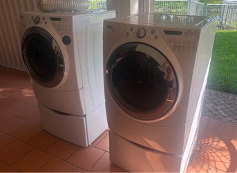 Whirlpool duet, Washer and Dryer
